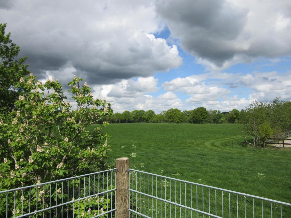 Вилла Husterheide Noordbergum Экстерьер фото